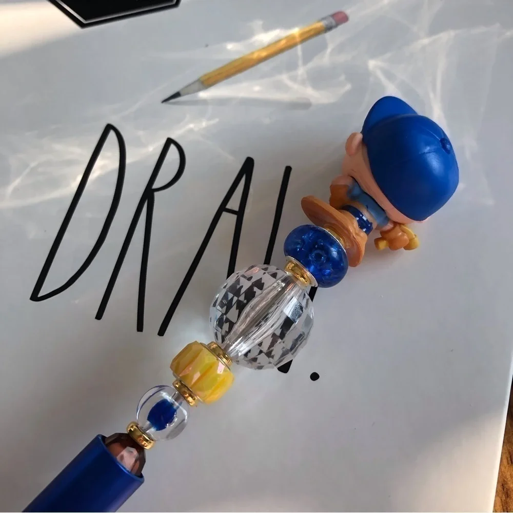 Disney Doorables: Wreak it Ralph: Fix-it Felix handmade beaded pen